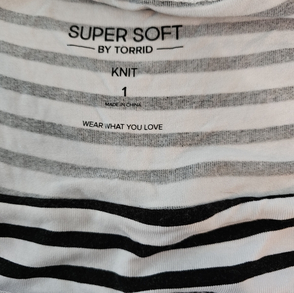 Torrid 2 Super Soft Tie Front Skater Dress Stripe Midi Dress - Picture 7 of 8